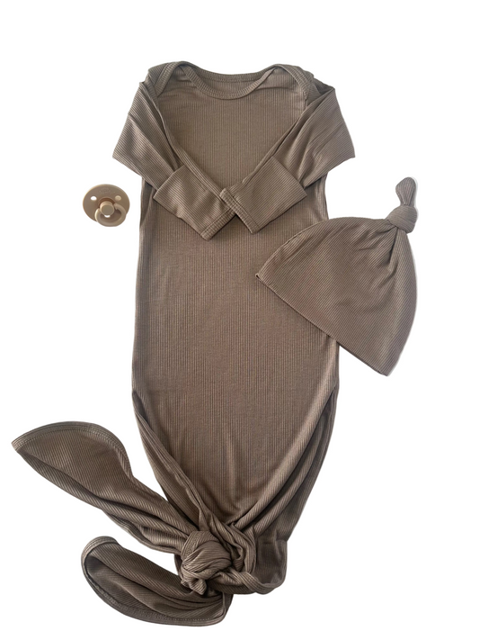 Little Dreamer Gowns w Hat
